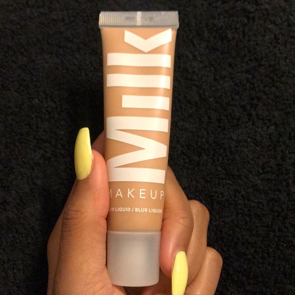 milk blur foundation